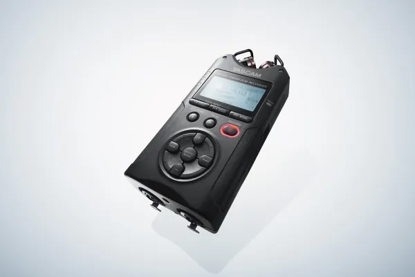 Tascam DR-40X, 18 t, MP3, WAV, 92 dB, 44100 - 96000 Hz, Blå, 40 mW