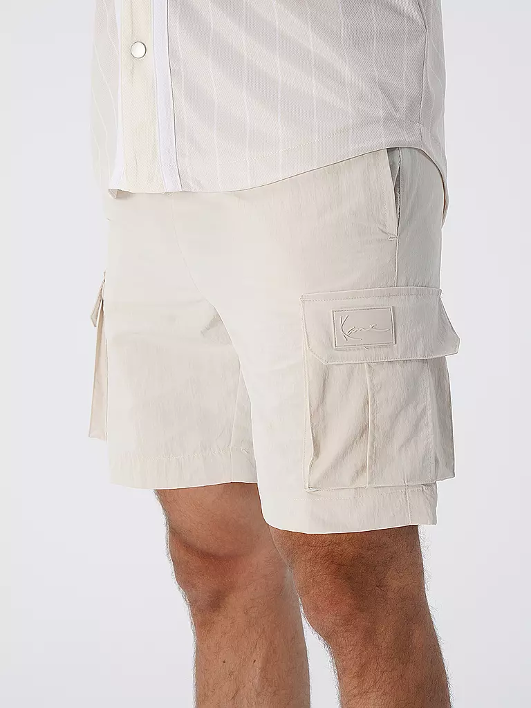 KARL KANI Shorts beige