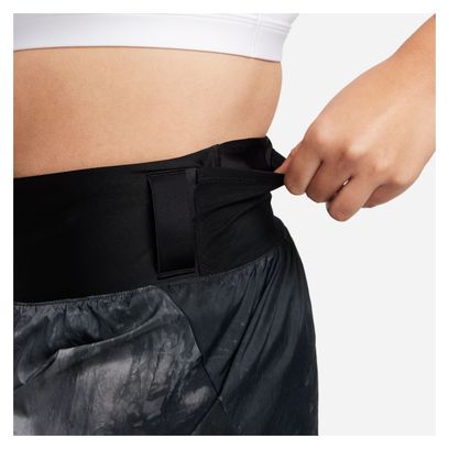 Short déperlant Nike Trail Repel 8cm Noir Femme