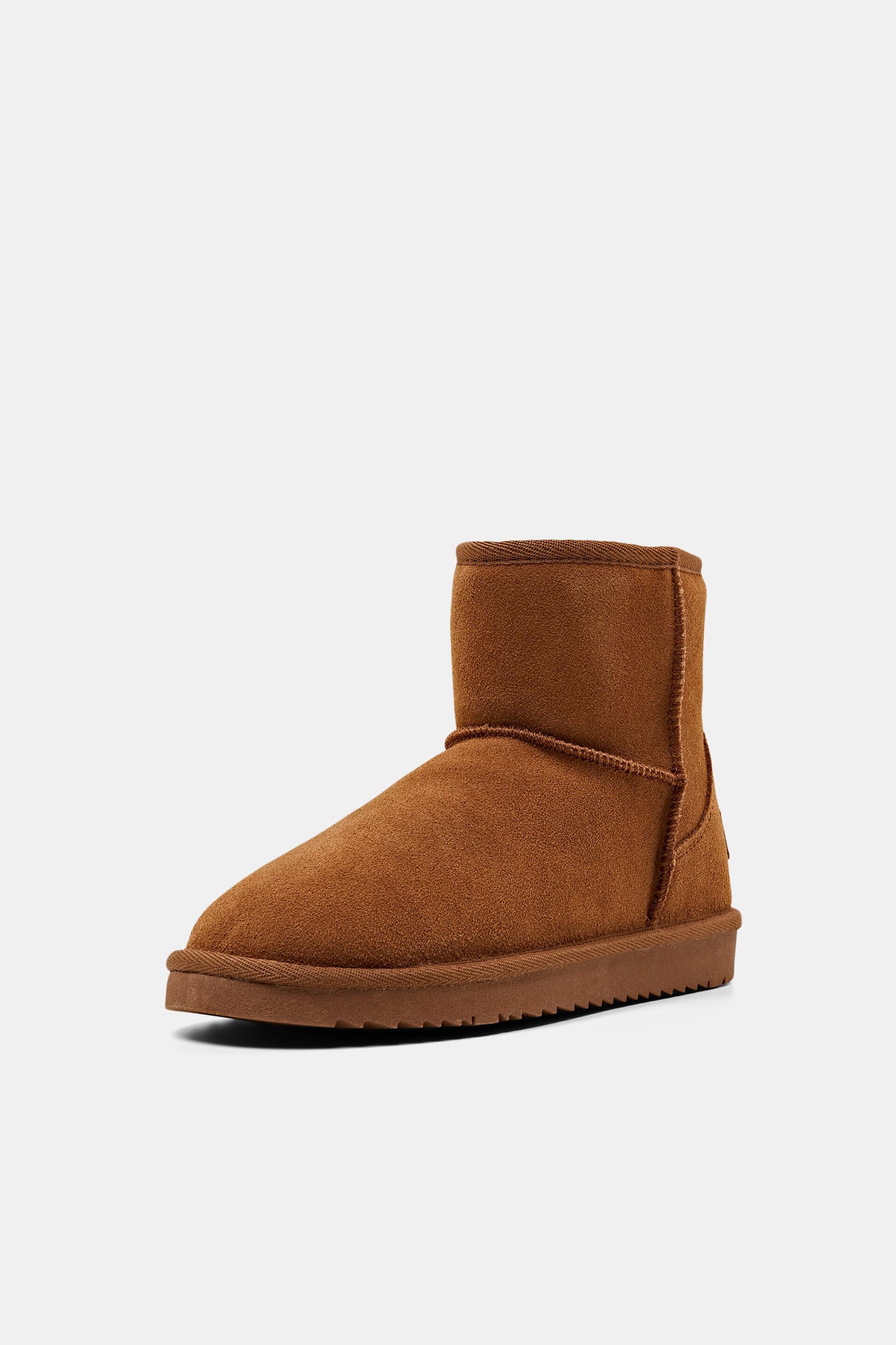 Bottines en daim doublées de fourrure synthétique