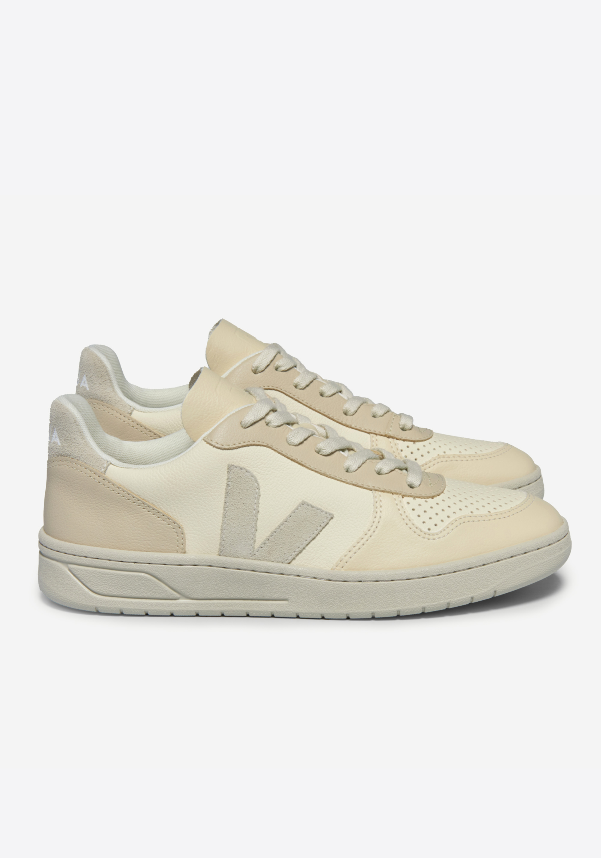 Veja Sneaker V-10 Leather Multico Cashew Pierre