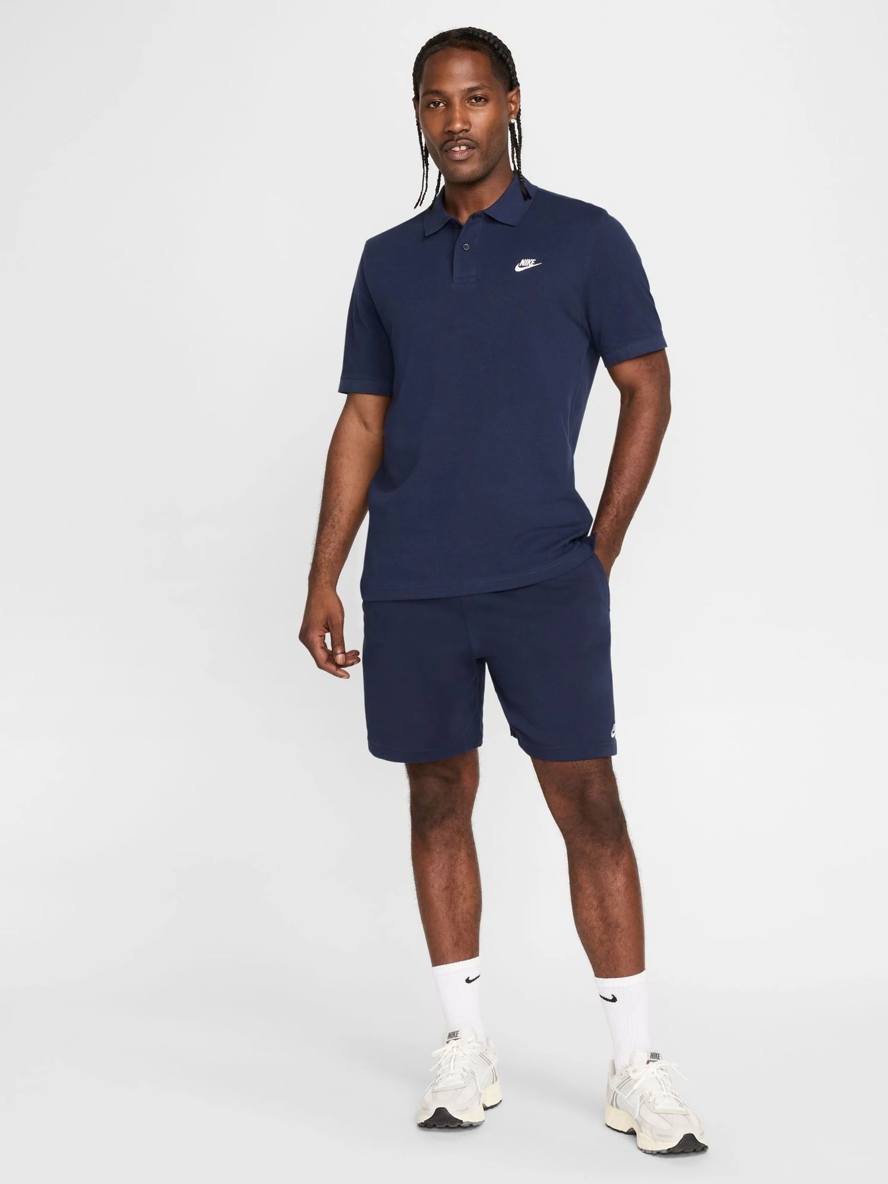 Obsidiaan - Nike Club Knit shorts