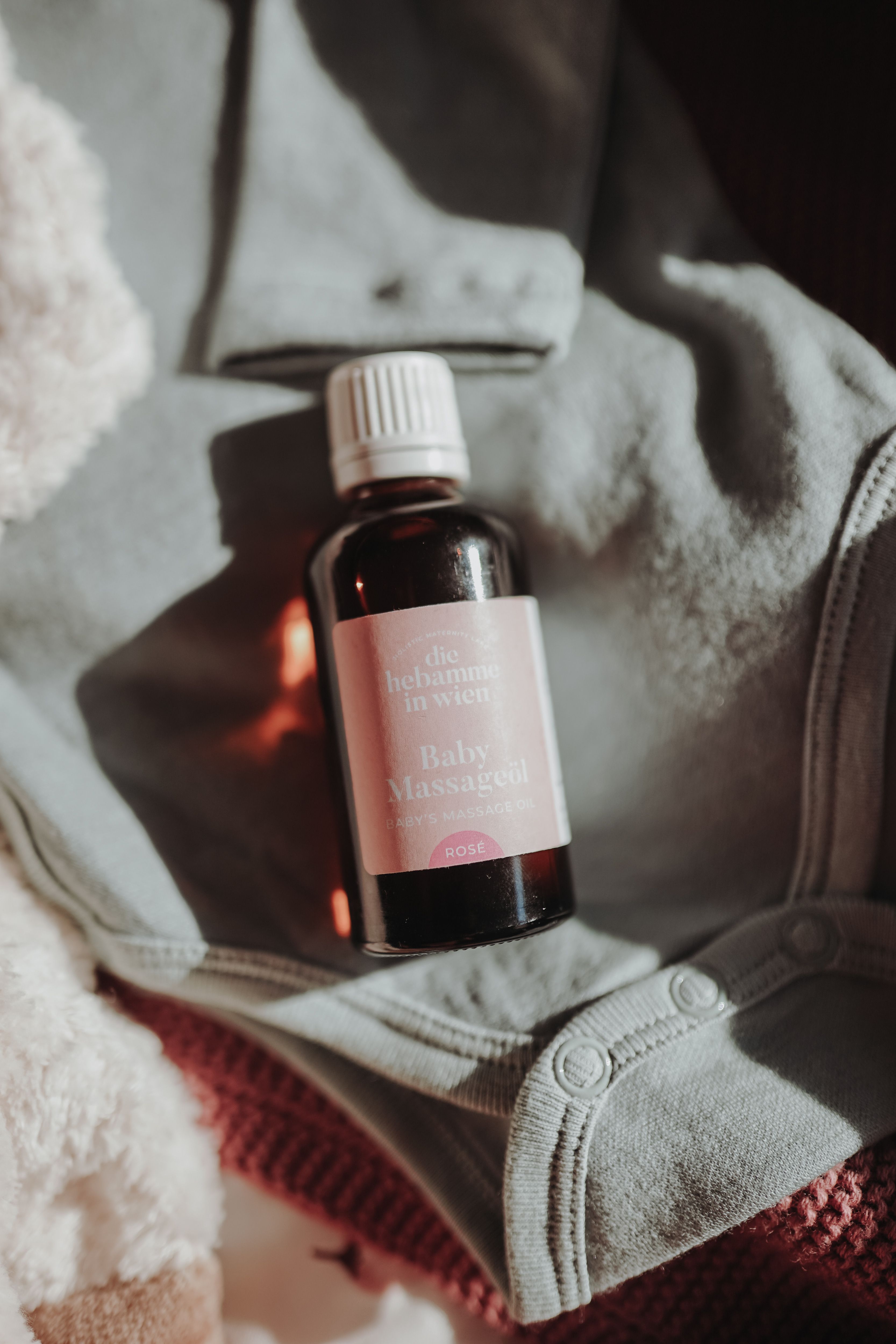 DIE HEBAMME IN WIEN Babymassageöl Rose