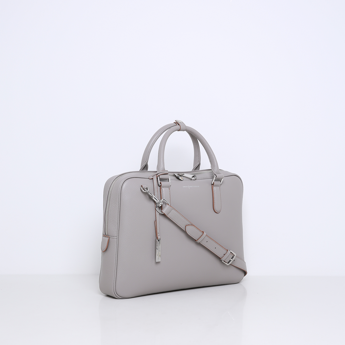 ADAM | TAUPE