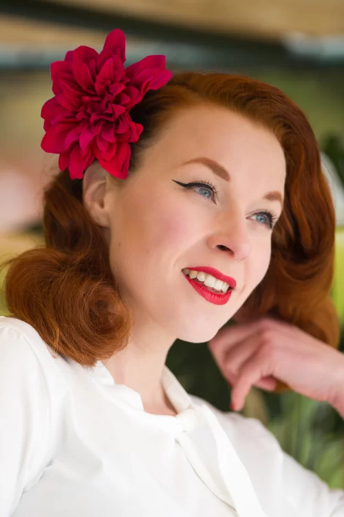 ZaZoo Bloemenhaarclip en broche in rood