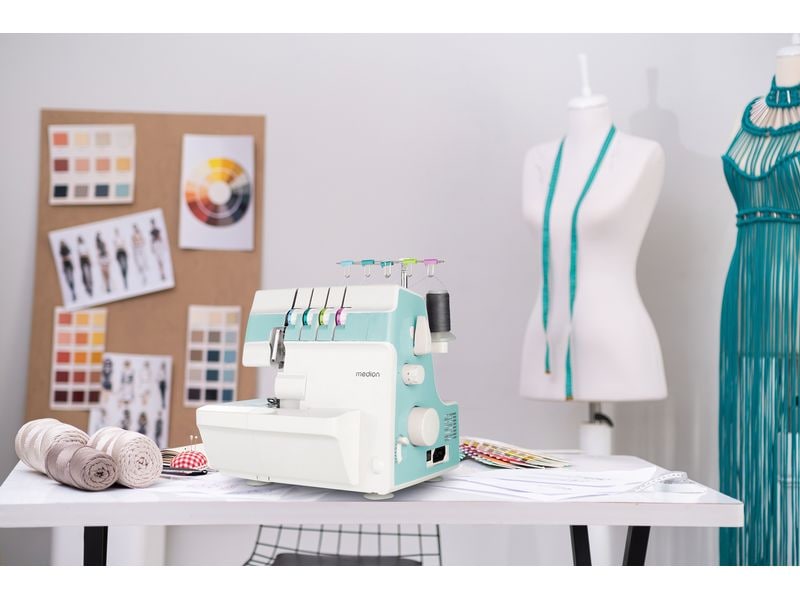 Medion Nähmaschine Life Overlock SO90 Weiss/Türkis Nähmaschine mit einer Motorleistung von 90 Watt
