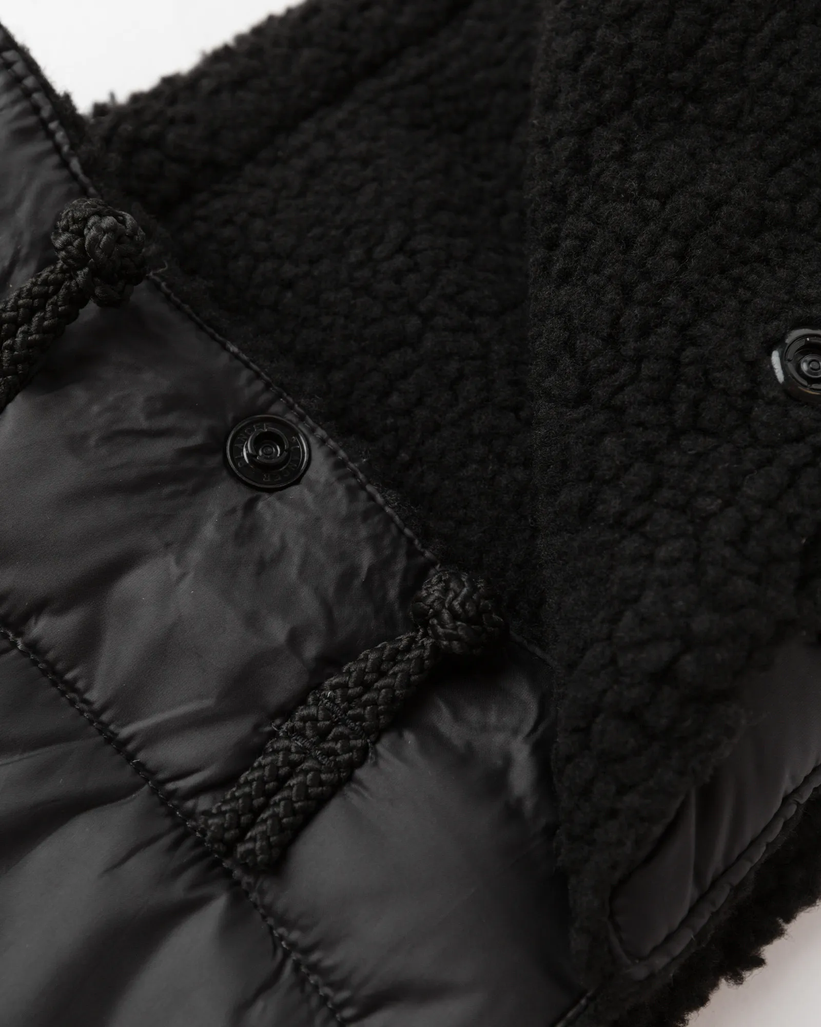 Taion REVERSIBLE CHINA  NECK WARMER