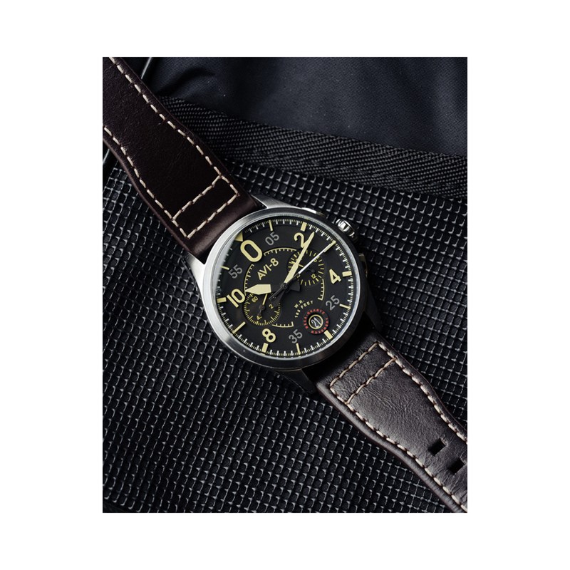 Montre homme japonais meca-quartz chronographe AVI-8 - Bracelet cuir véritable de vachette - Date