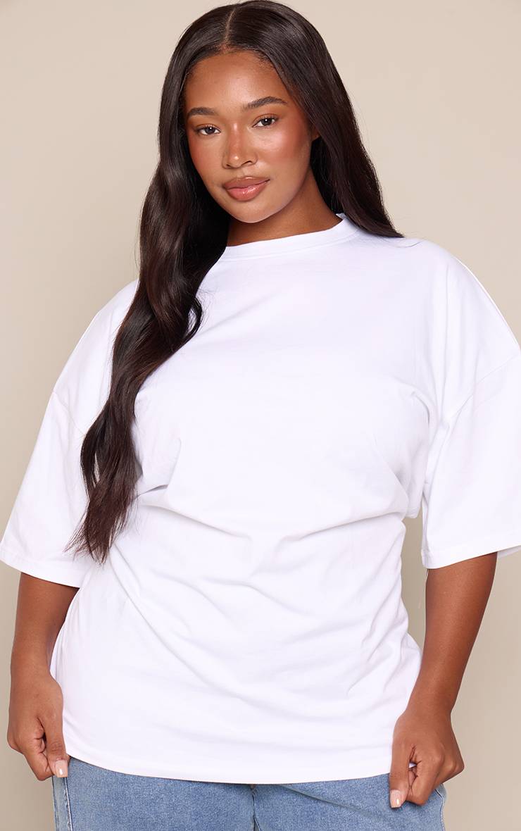 Rouge T-shirt Oversize Blanc Avec Détail Noué Et Épaulettes Structurées