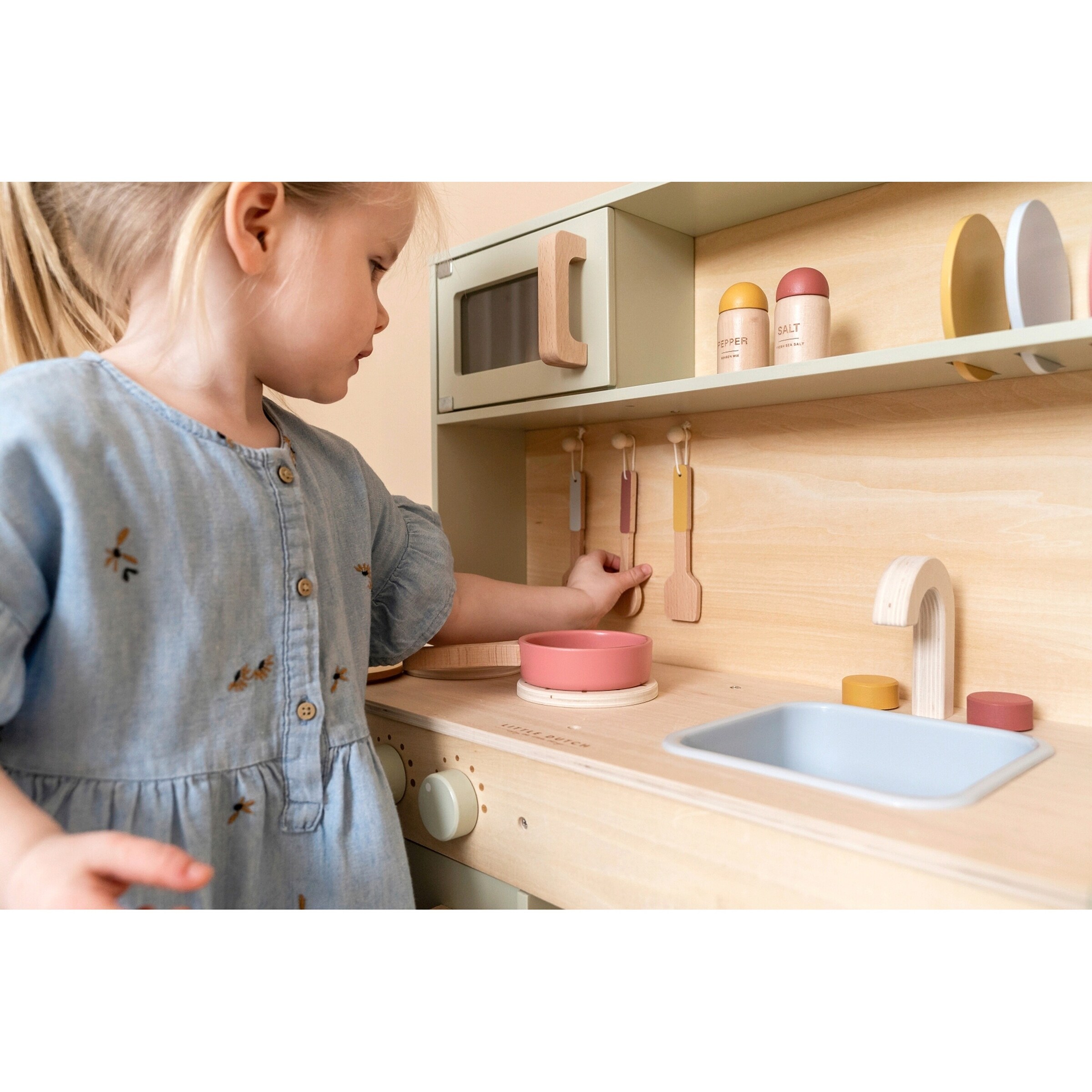 Little Dutch Kinderspielküche mint