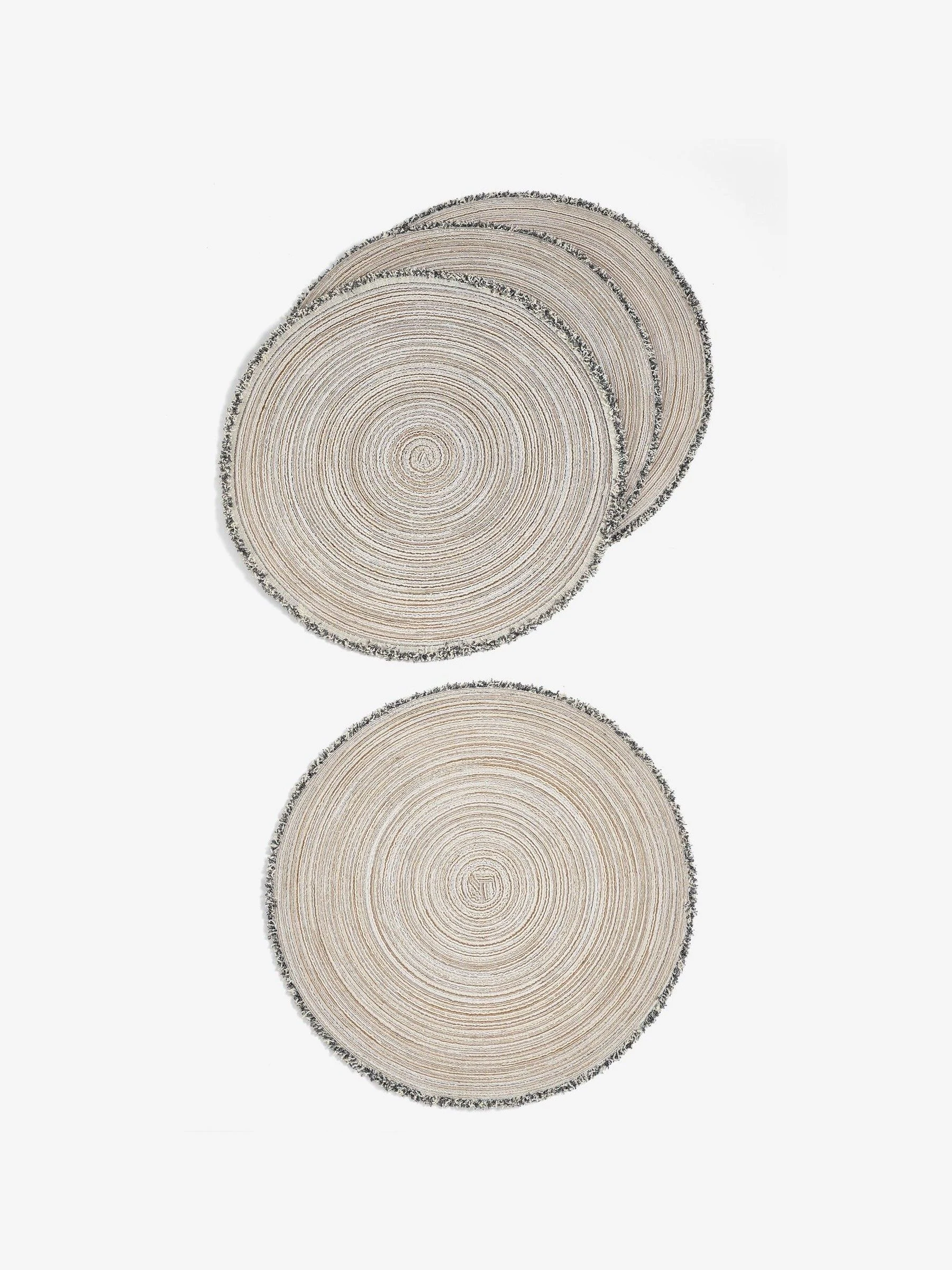 Set van 4 placemats met franje