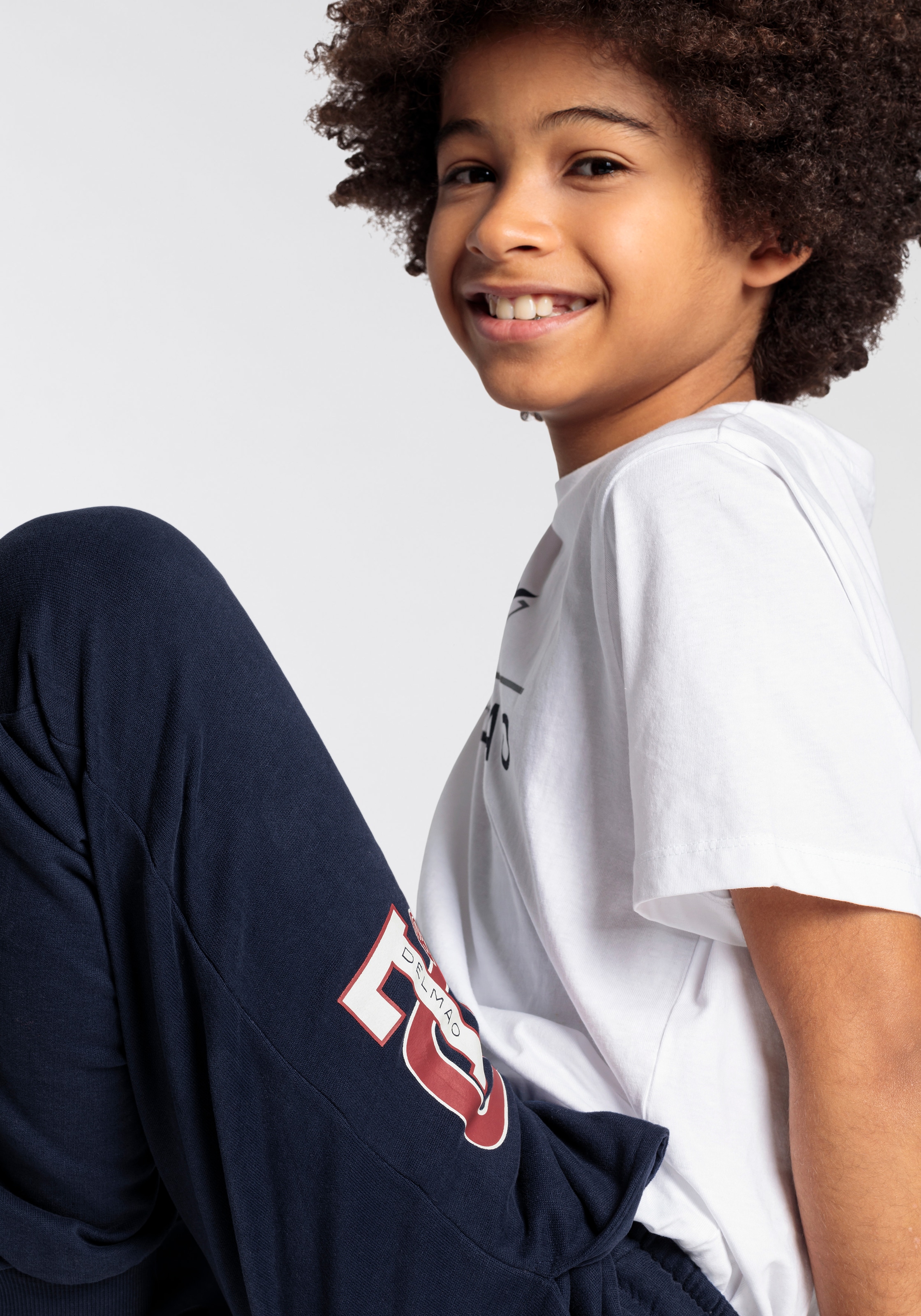 DELMAO Sweathose »Jogginghose mit Logo-Print«  , mit Logo-Print