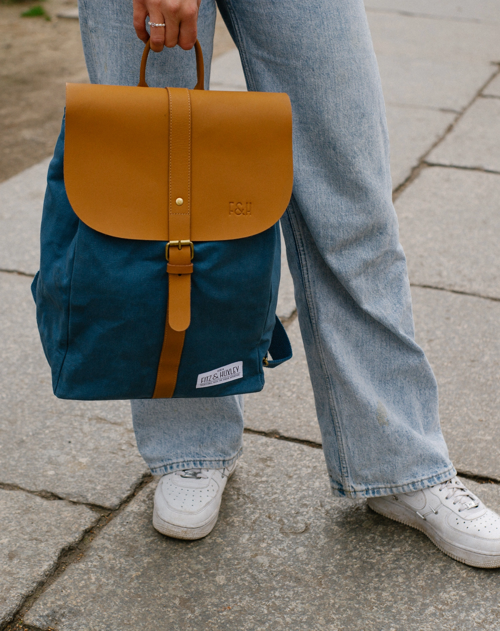 Fitz & Huxley Rucksack SOLSTICE 18l, hellblau
