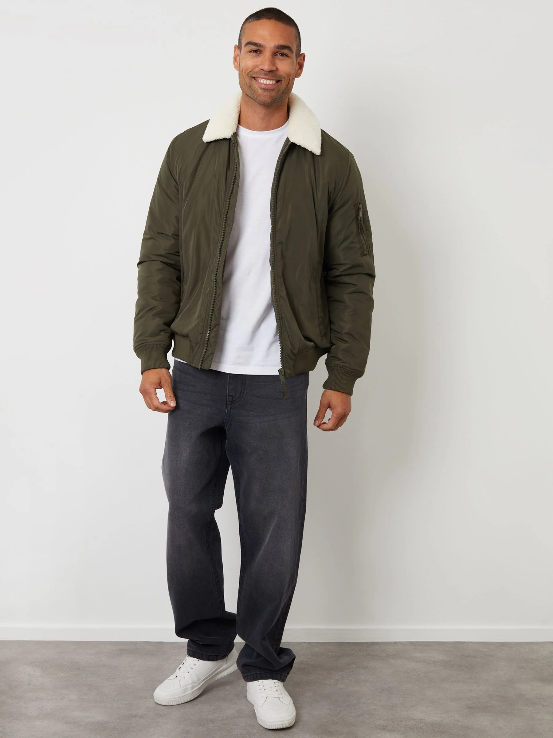 Groen - Threadbare Borg Collar Bomber Jacket
