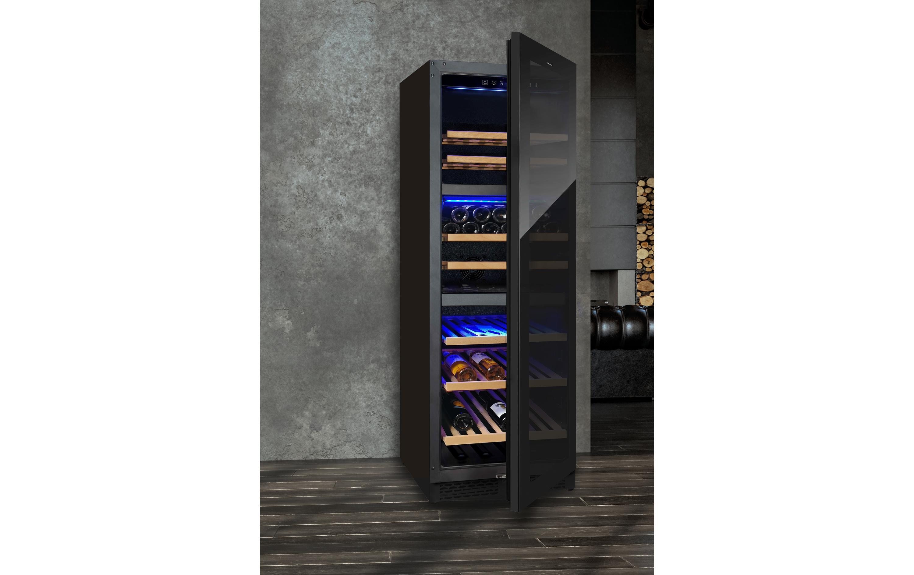 Weinklimaschrank 7745.6845 Schwarz, Rechts<br>Edler Weinklimaschrank mit Triple Zone und Touch Display