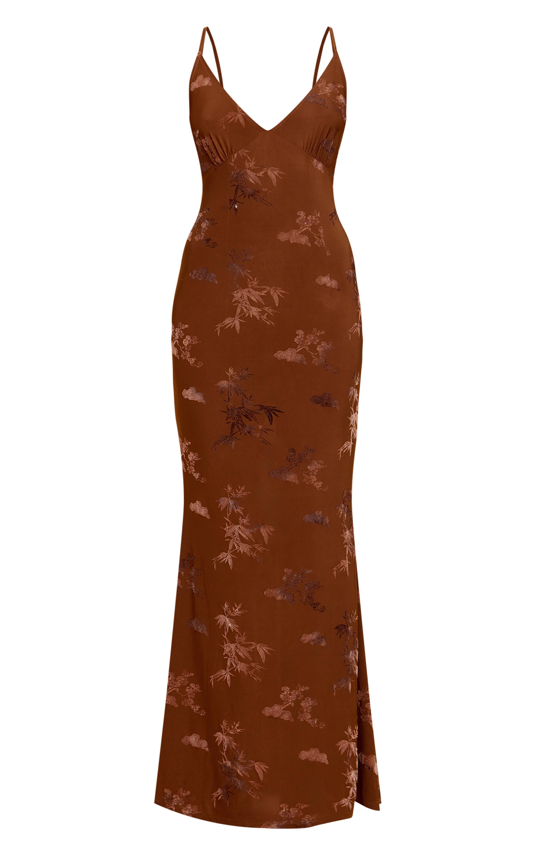 Marron Robe Longue Décolleté En V Dévoré