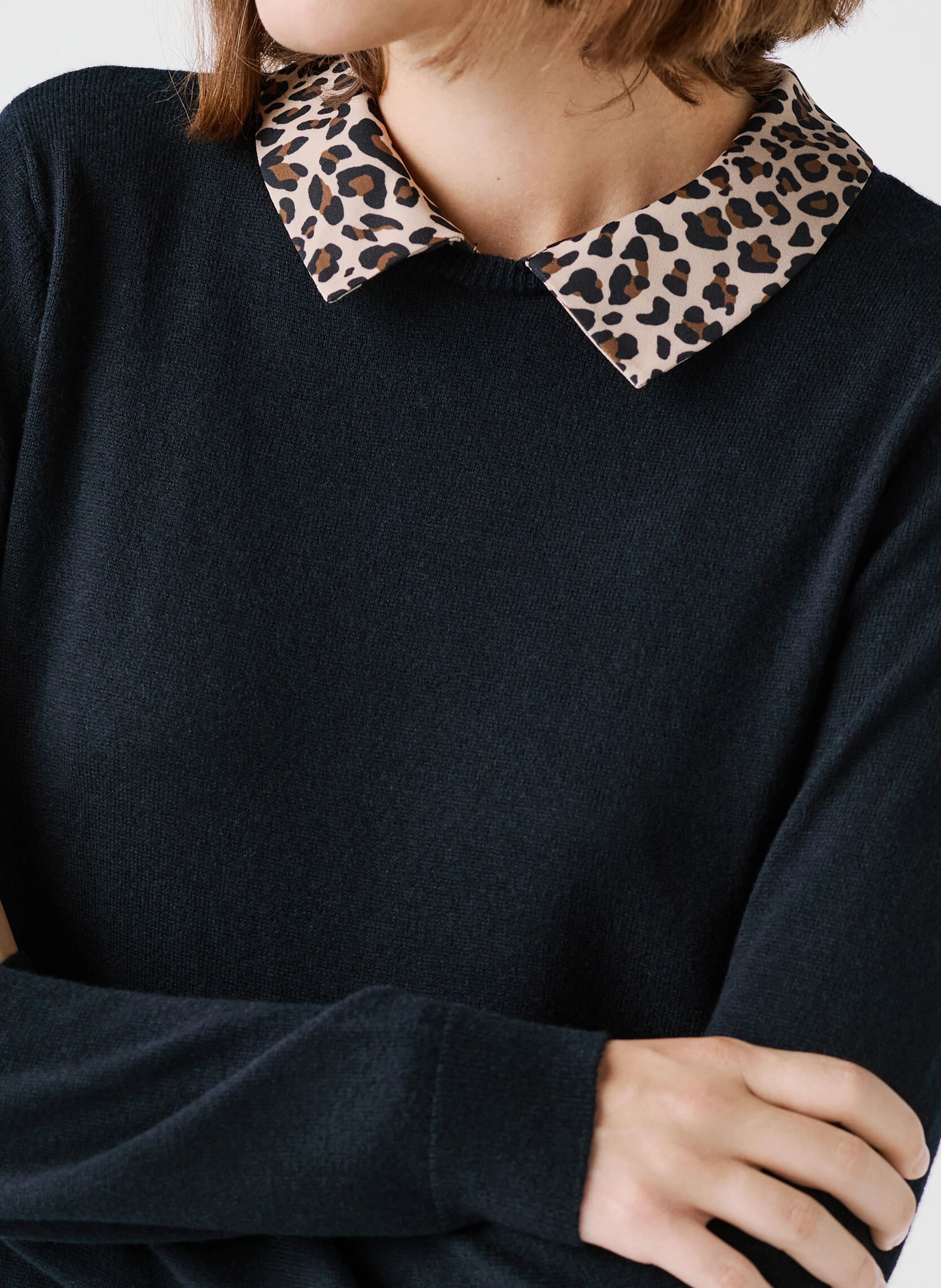 MPAOLA - Pull droit col classique| Noir