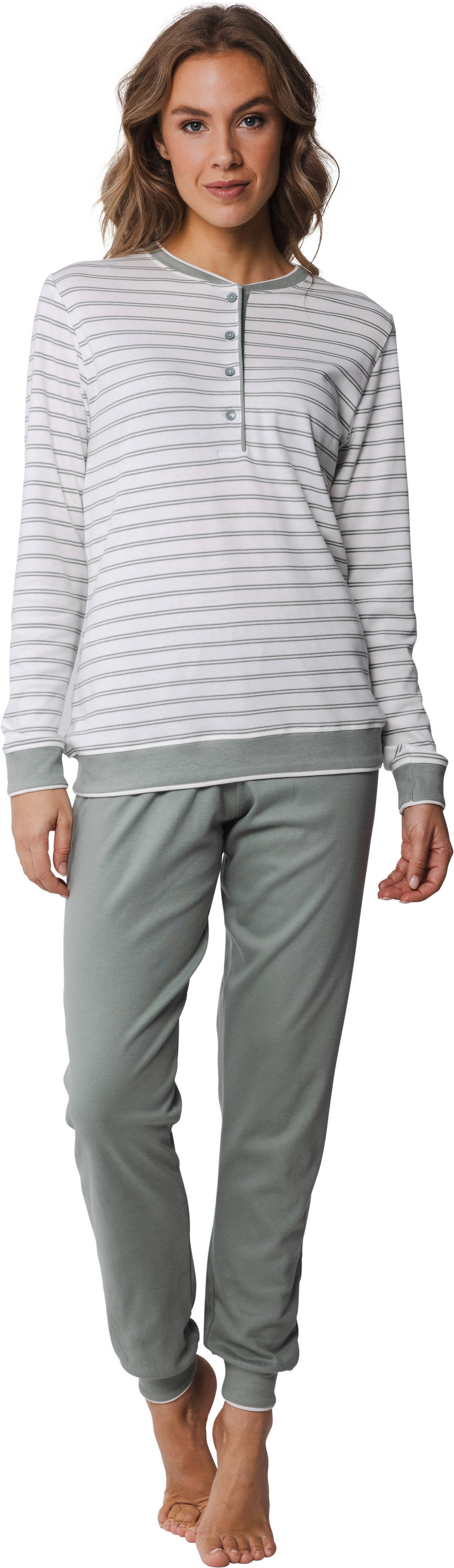 Pastunette pyjama groen/wit