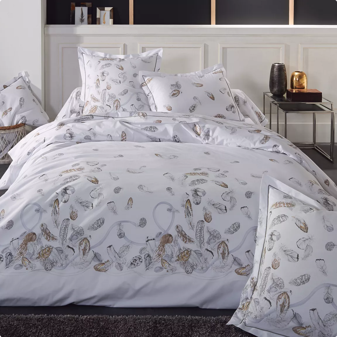 Taie d'oreiller carrée percale de coton (65 x 65 cm) Plumes Grise