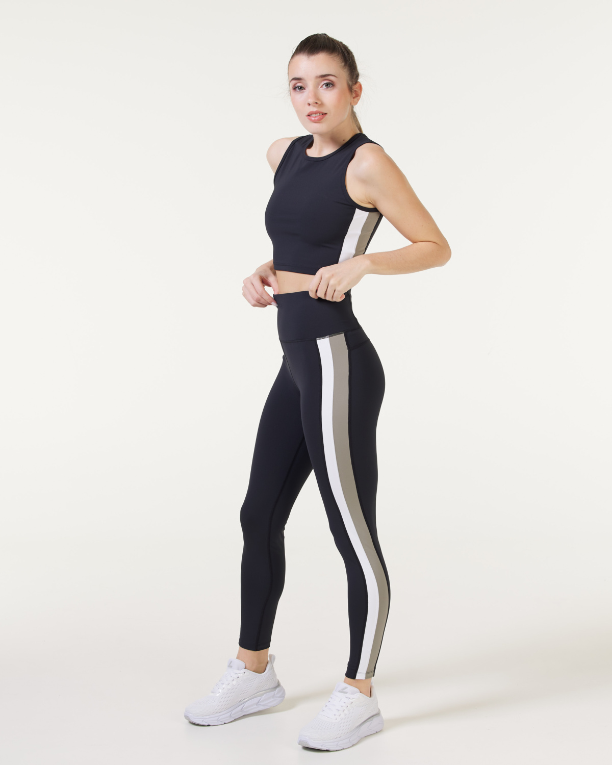 LEVITY Sphere Stripe Tights Black