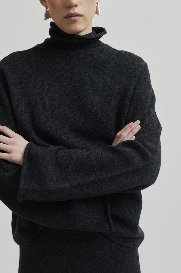 Second Female Neva Knit T-Neck Dark grey melange