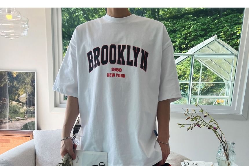 SeoulPop - T-shirt met korte mouwen en belettering