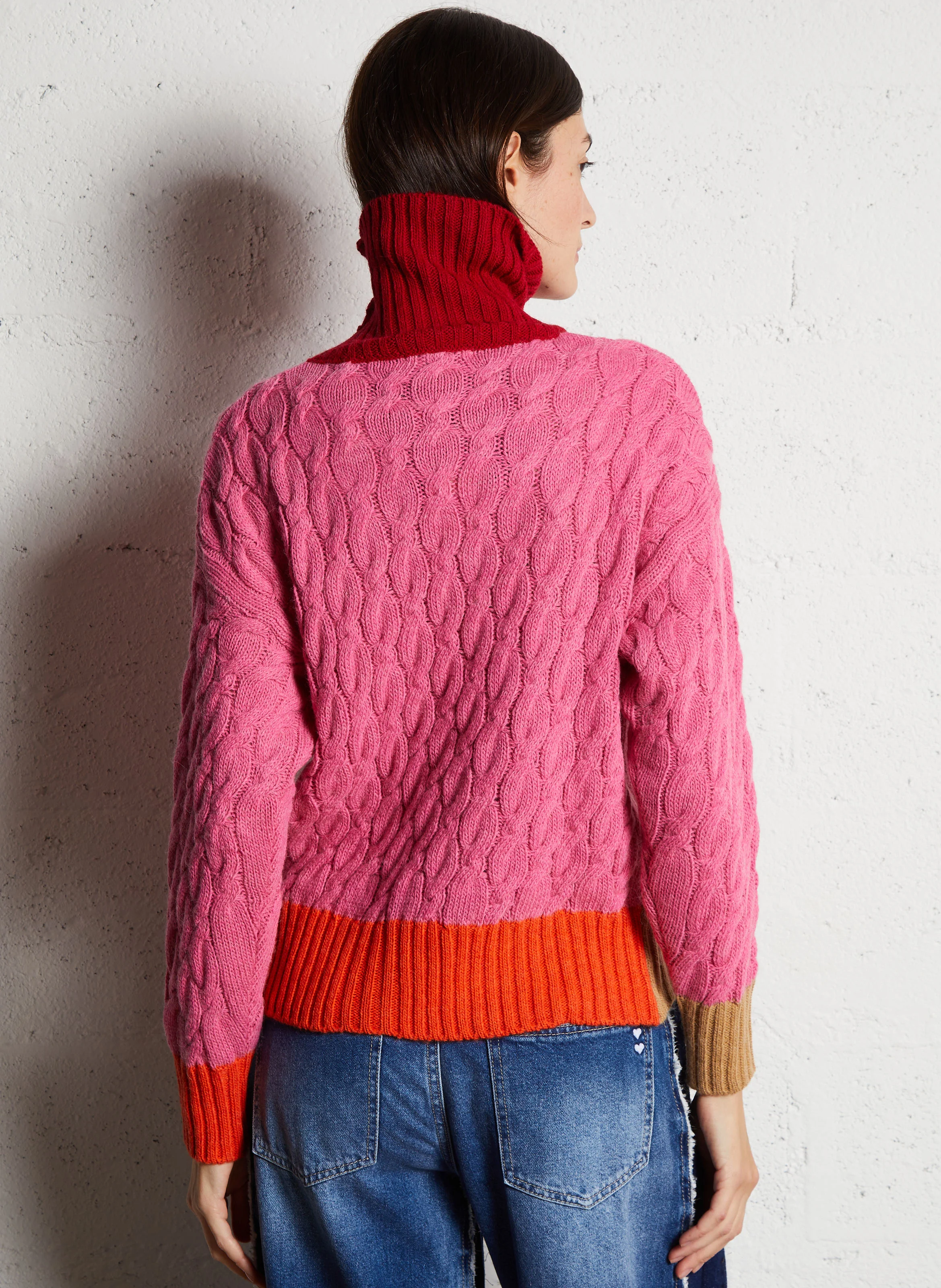JAZZY - Pull col roulé en maille torsadée | Rose