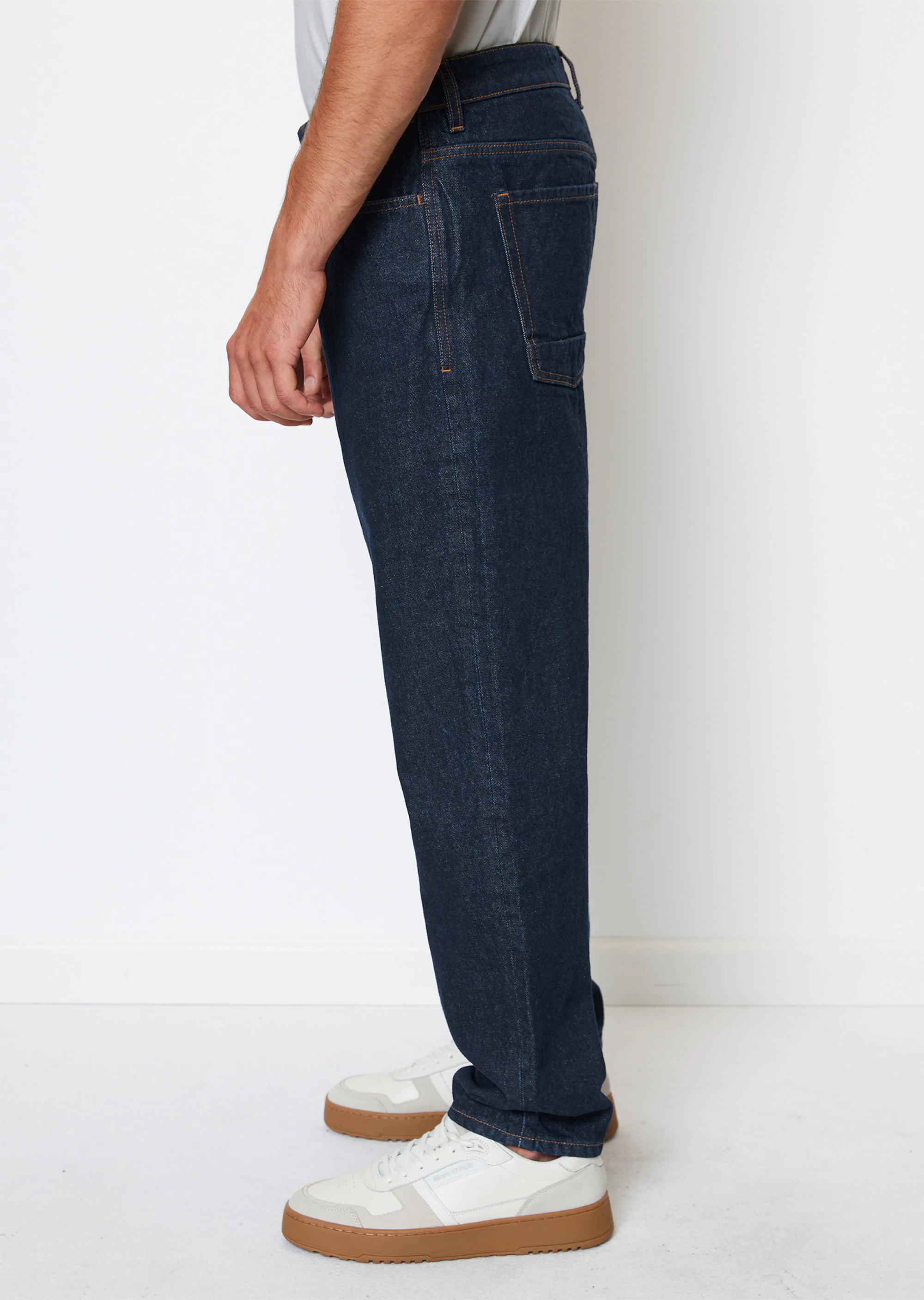 DfC Jeans Modell OSBY tapered aus recycelter Baumwolle