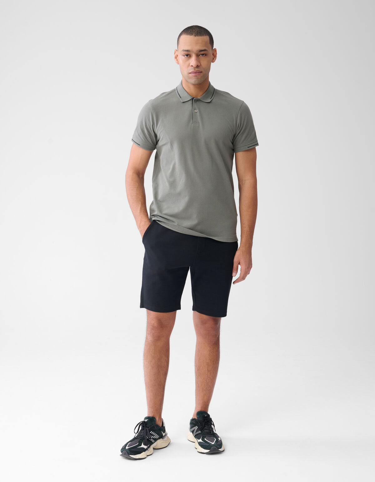 Pique Logo Short Zwart
