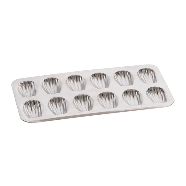 Plaque de 12 madeleines en fer blanc Gobel