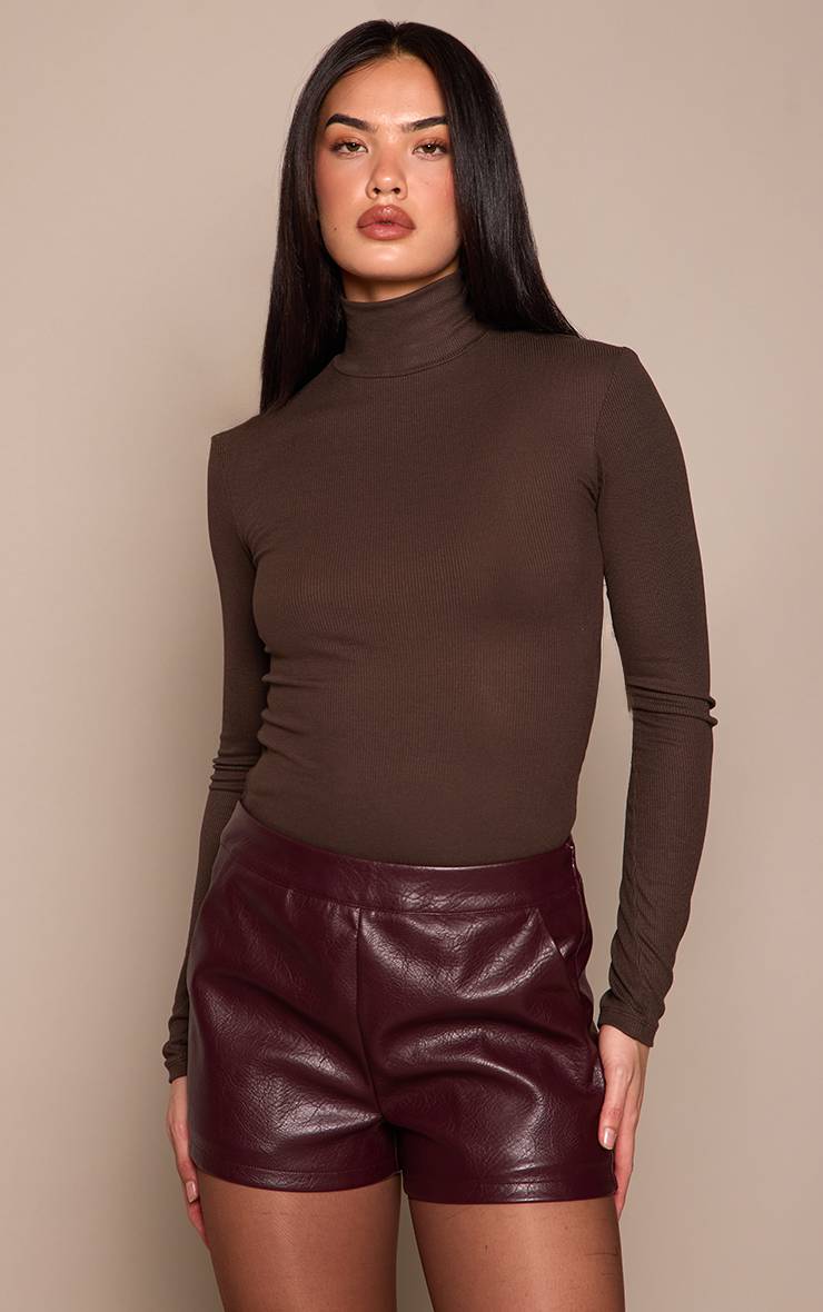 Rouge Vin Short Taille Haute Texturé En Synthétiquecuir