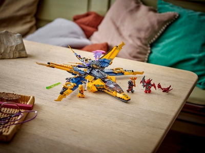 LEGO Ras en Arins superstormvliegtuig (71833)