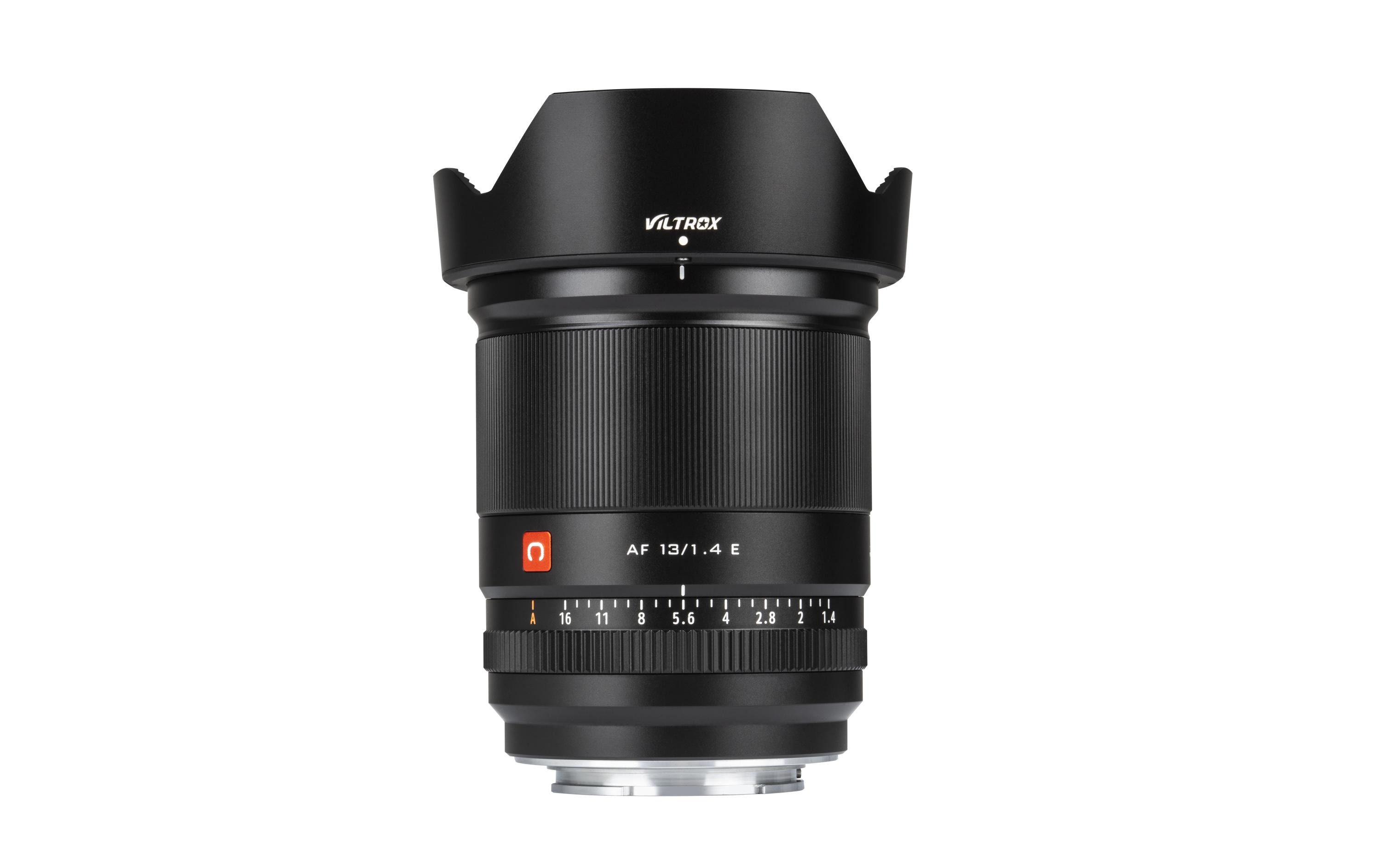 Festbrennweite AF 13mm F/1.4 – Sony E-Mount<br>13 mm F1.4 XF Autofokus-Ultraweitwinkel-Objektiv unterstützt Eye AF Gesichtserkennung