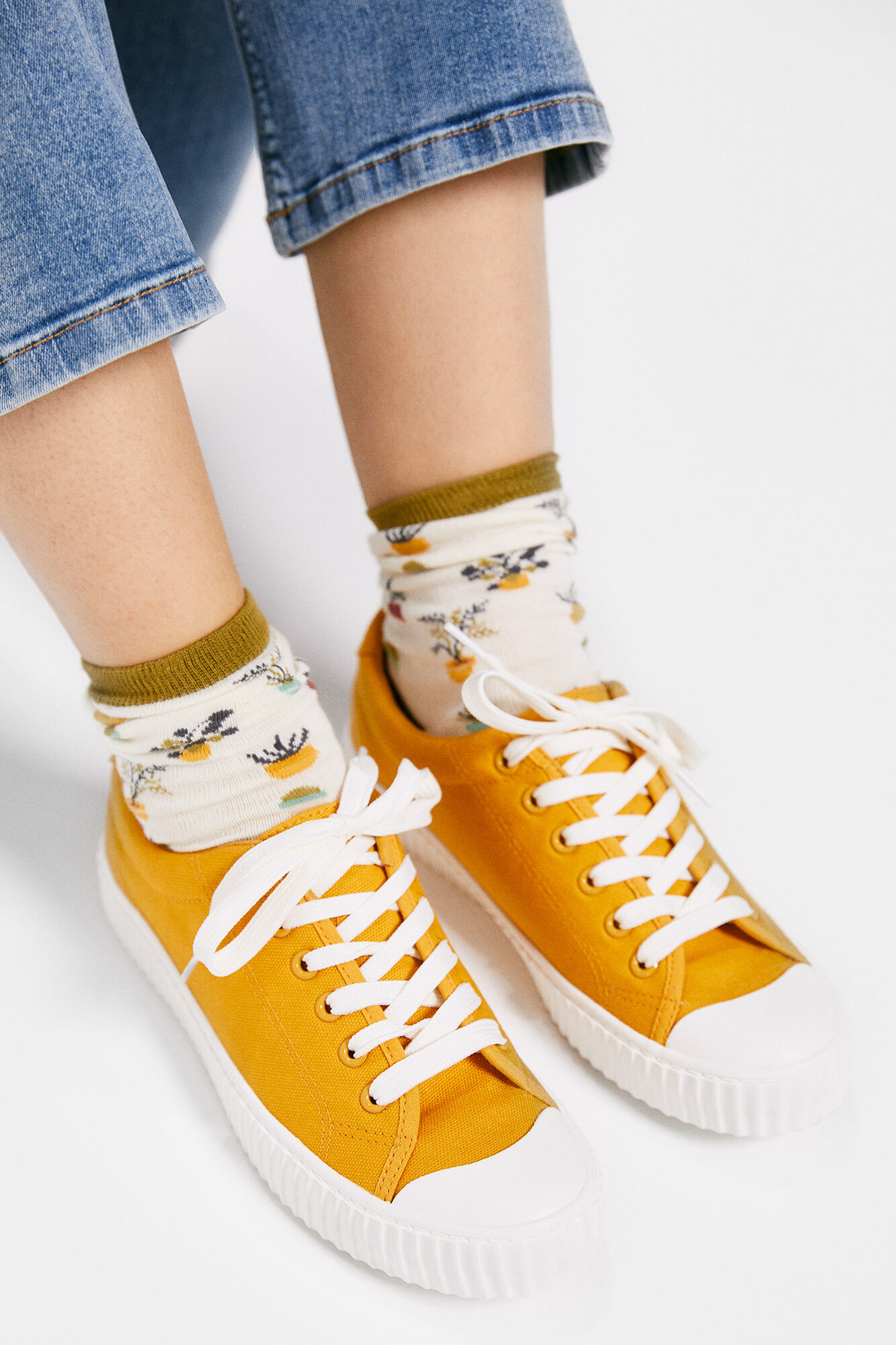 Zapatilla Mostaza - dourado