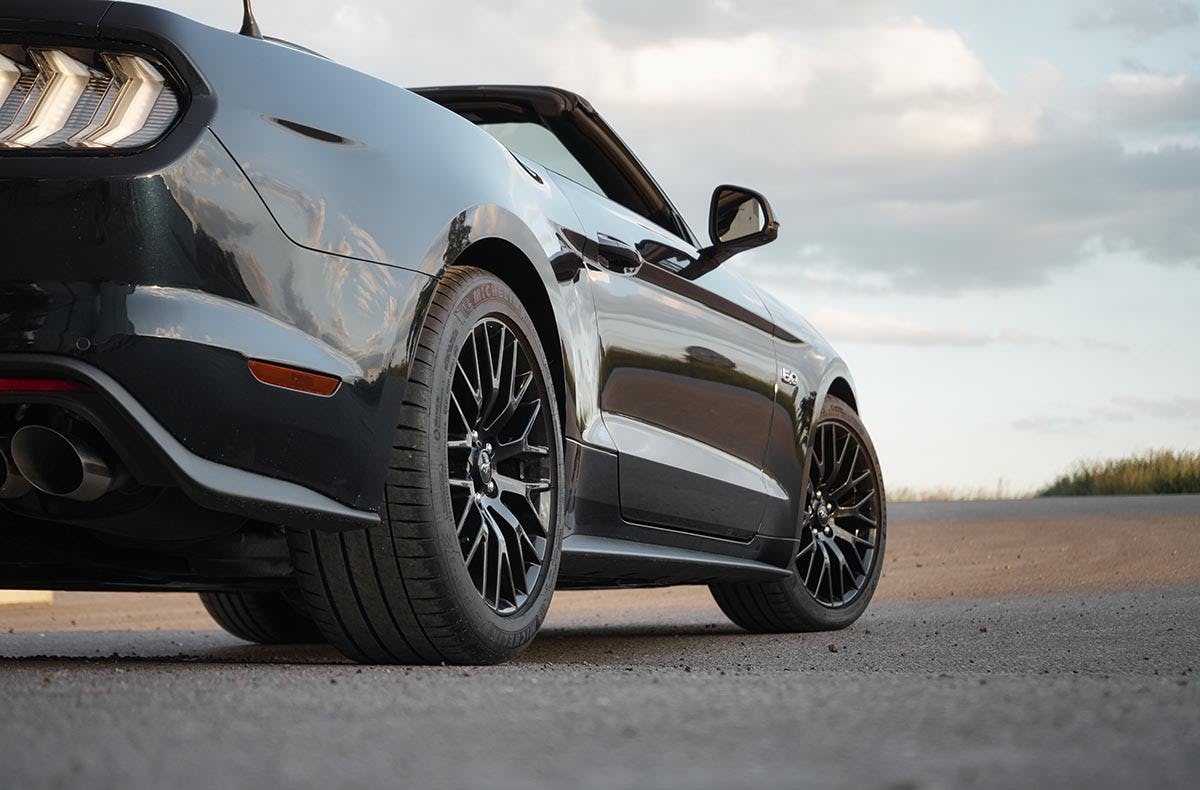 Ford Mustang Cabrio mieten Bötzingen (1 Tag)