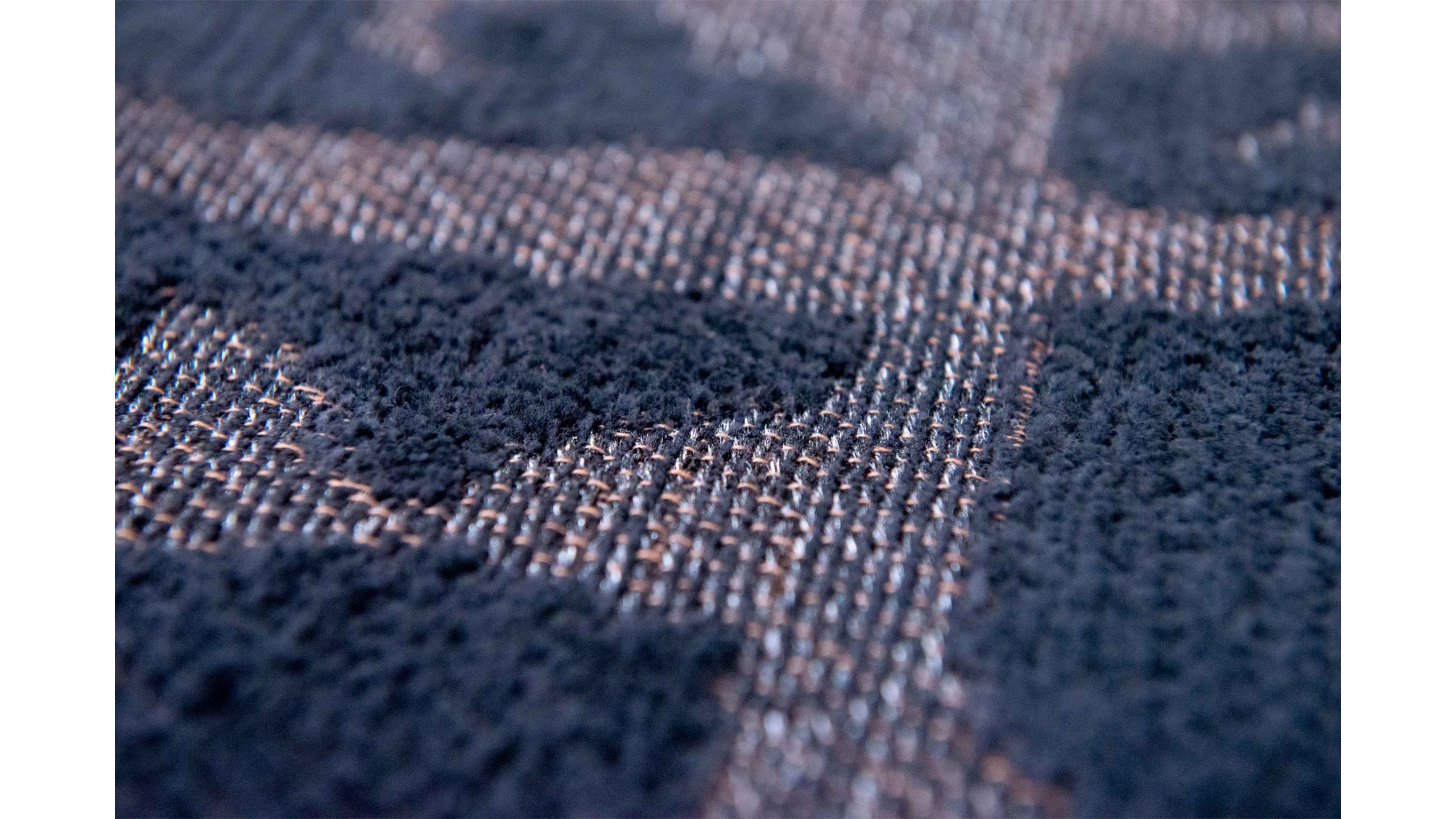 Vloerkleed Black Water 9200 Baobab  | Louis de Poortere