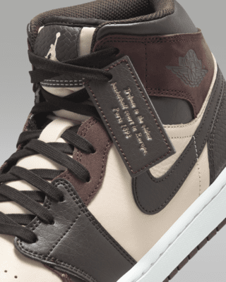 Air Jordan 1 Mid SE Men's Shoes