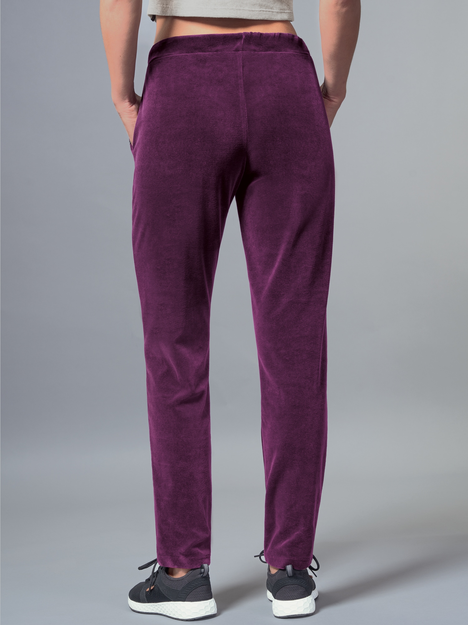 Nicki Hose Aubergine