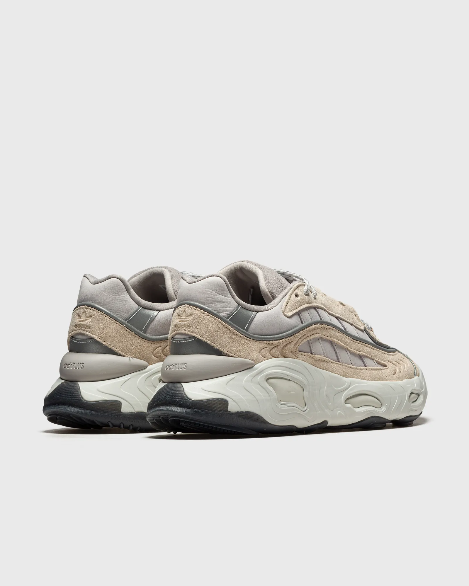 Adidas OZNOVA