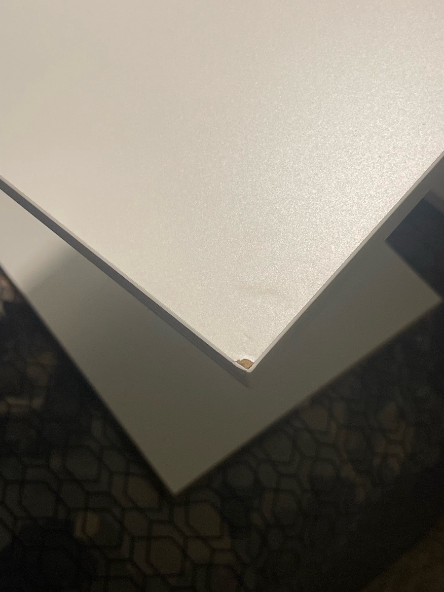 SCHADEMODEL: Badstuber Corbo kolomkast 150cm wit