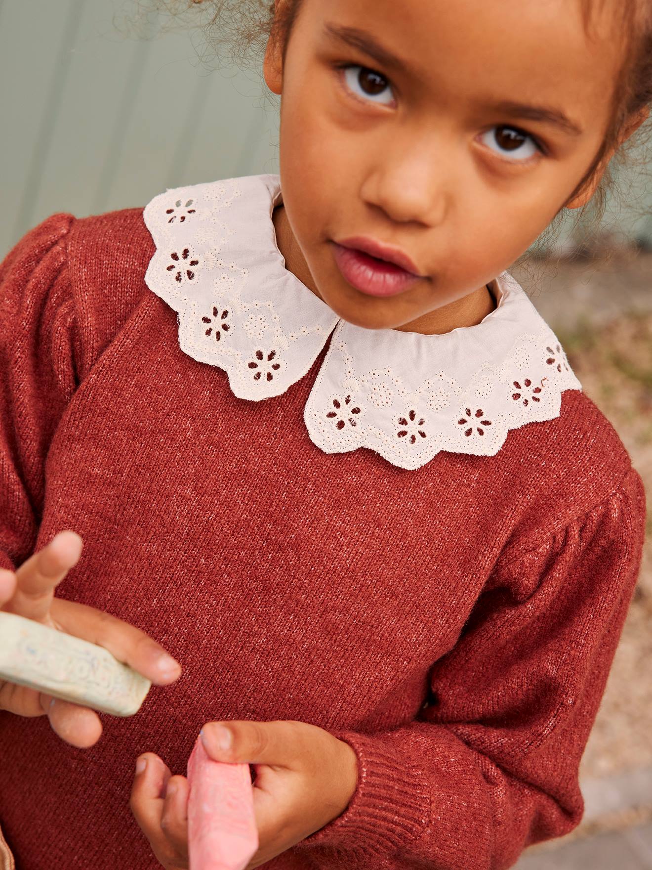 Suéter com gola bordada em estilo inglês, para meninas, marrom médio liso