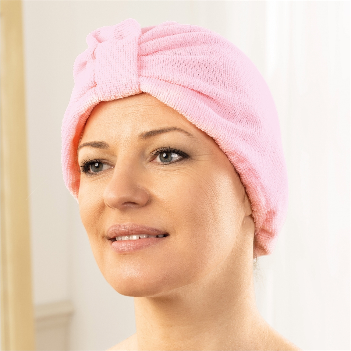 Turban sèche-cheveux rose