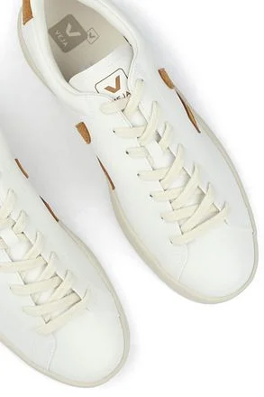 Veja Sneakers Urca Camel UC0703151-White with Camel kopen