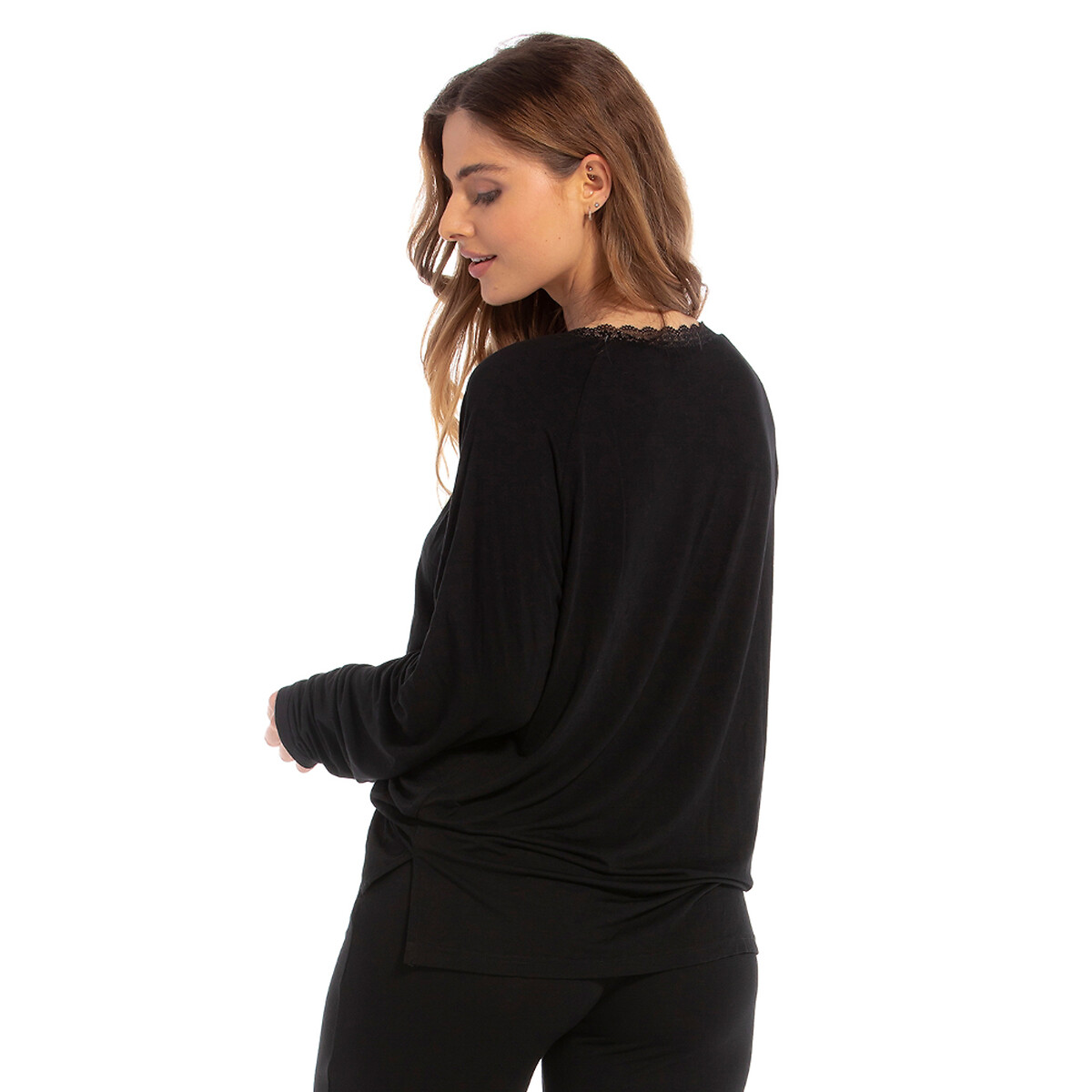 MODA MÁGICA PARA O CORPO<br>Camiseta
