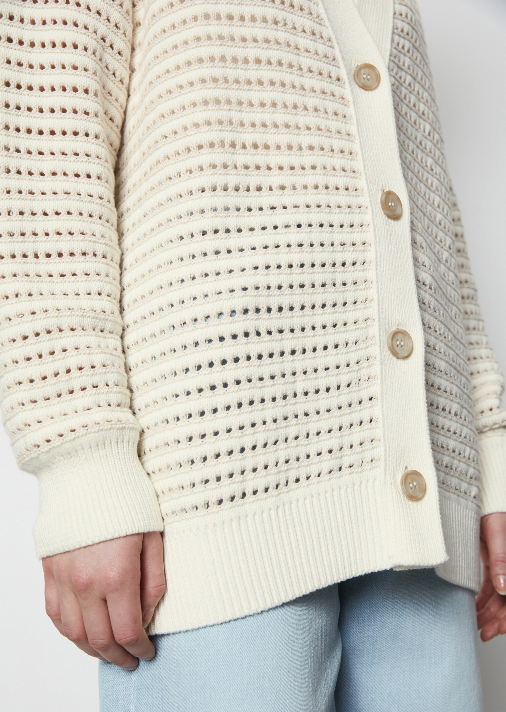 DfC V-Neck-Cardigan relaxedmit Ajour-Muster