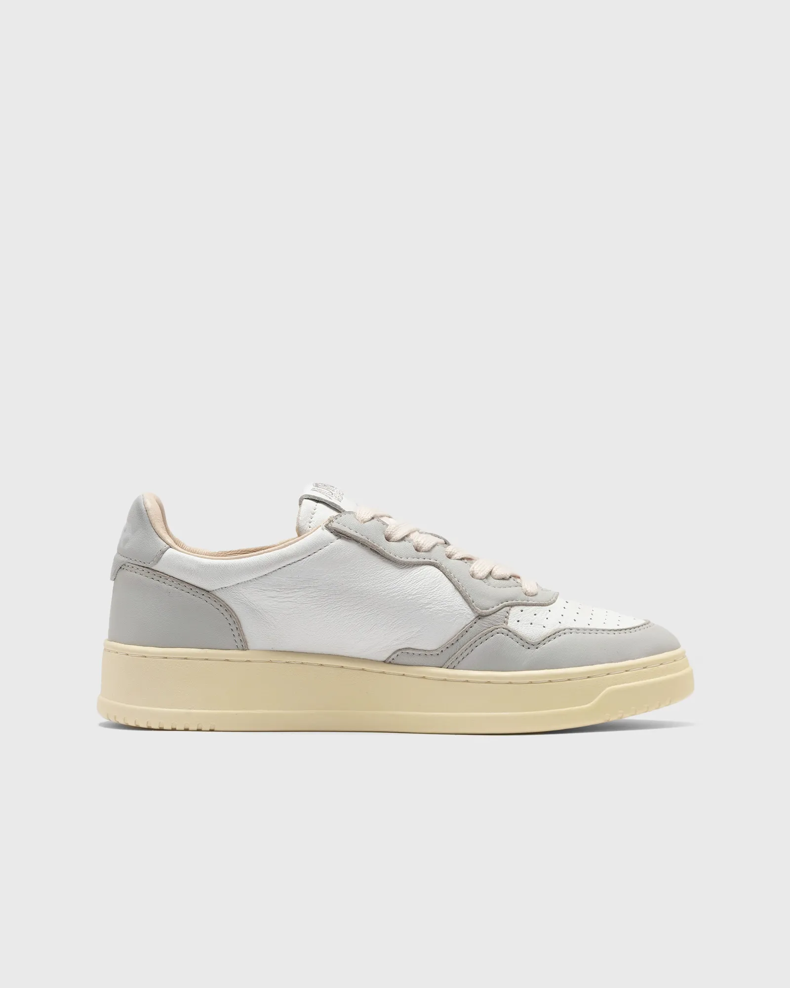 Autry Action Shoes WMNS MEDALIST LOW