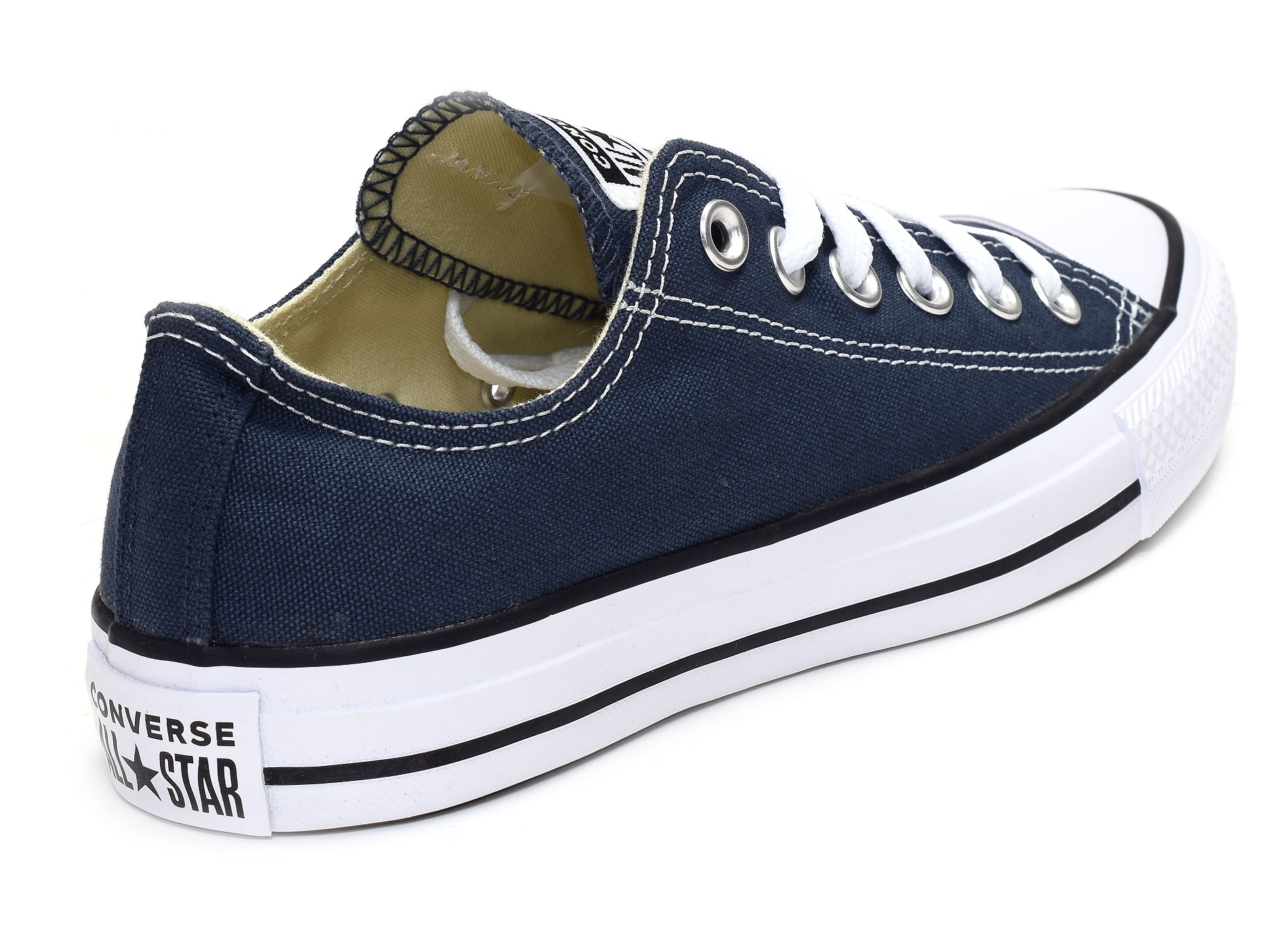Chuck taylor marine