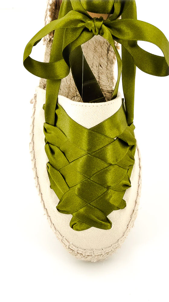CASTANER - JUANA OLIVE