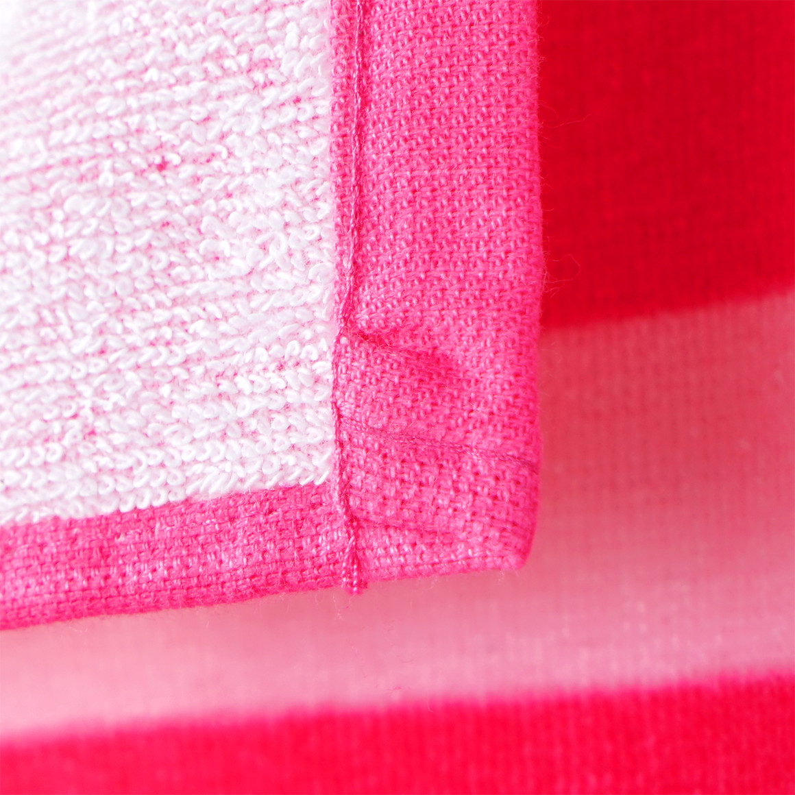 Famy Badetuch mit Streifen pink / rosa