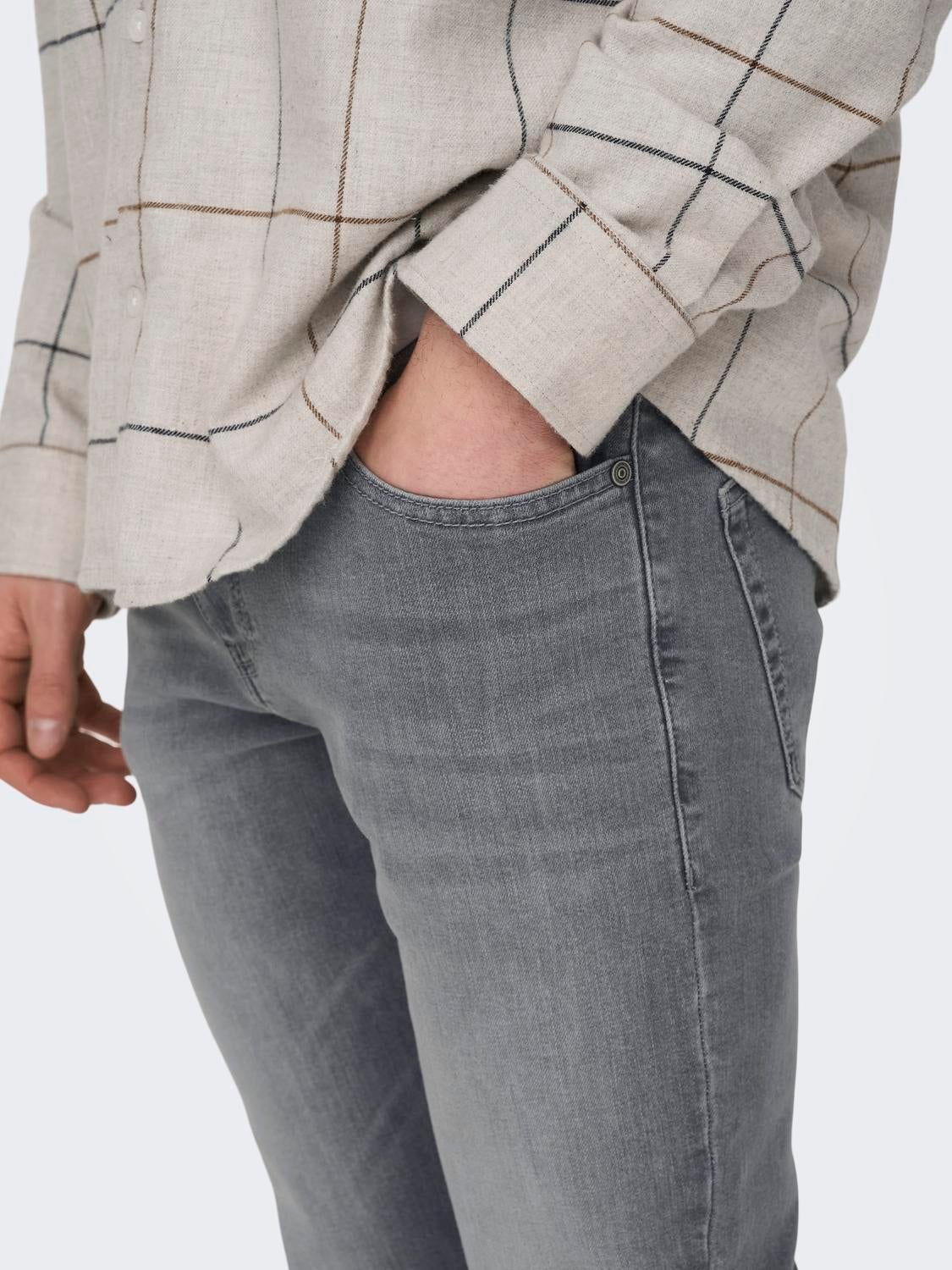 ONSLOOM Niedrige Taille Slim Fit Jeans Light Grey Denim